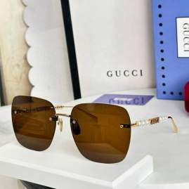 Picture of Gucci Sunglasses _SKUfw79338143fw